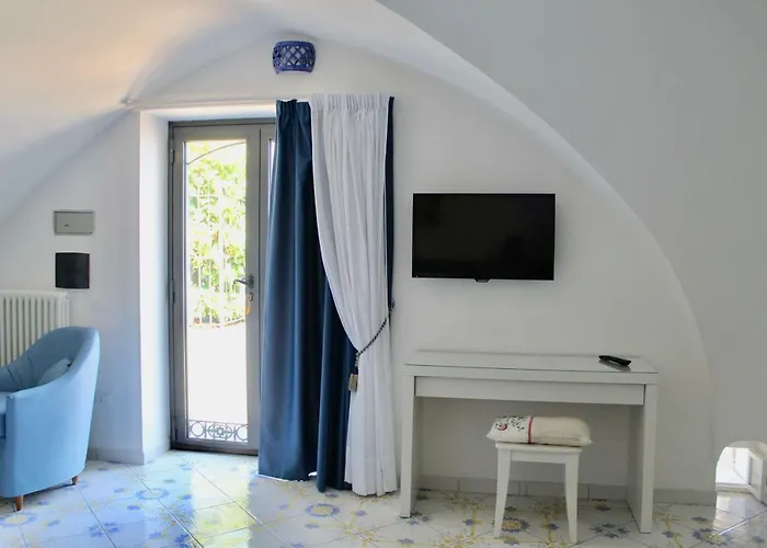 Malu Tatil Evi *